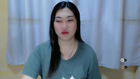 Snapshot of clairewntr_ chatting on 5, 1, 2025 CLAIRE online show from 5, 1, 2025