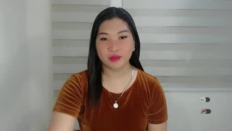 Snapshot of clairewntr_ chatting on 28, 1, 2025 CLAIRE online show from 28, 1, 2025