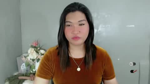 Snapshot of clairewntr_ chatting on 4, 2, 2025 CLAIRE online show from 4, 2, 2025