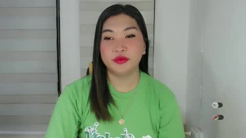 Snapshot of clairewntr_ chatting on 19, 2, 2025 CLAIRE online show from 19, 2, 2025