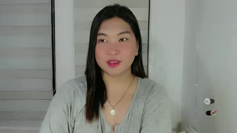 Snapshot of clairewntr_ chatting on 4, 3, 2025 CLAIRE online show from 4, 3, 2025
