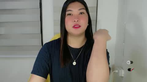 Snapshot of clairewntr_ chatting on 10, 3, 2025 CLAIRE online show from 10, 3, 2025
