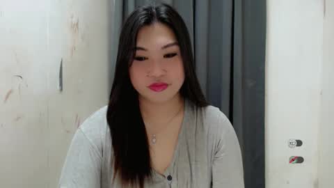 Snapshot of clairewntr_ chatting on 9, 9, 2025 CLAIRE online show from 9, 9, 2025