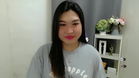 Snapshot of clairewntr_ chatting on 17, 9, 2025 CLAIRE online show from 17, 9, 2025
