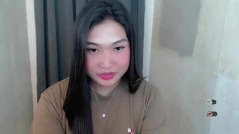 Snapshot of clairewntr_ chatting on 5, 10, 2025 CLAIRE online show from 5, 10, 2025