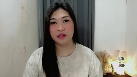Snapshot of clairewntr_ chatting on 16, 10, 2025 CLAIRE online show from 16, 10, 2025