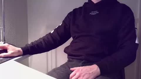 clamshive7 online show from 16, 4, 2026