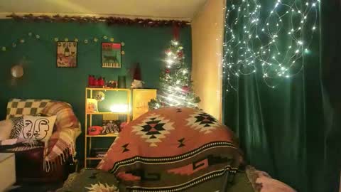 Clancy online show from 3, 12, 2025