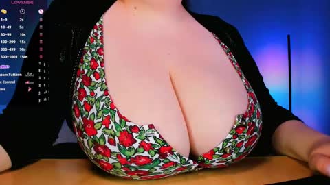 Clara  online show from 19, 2, 2025