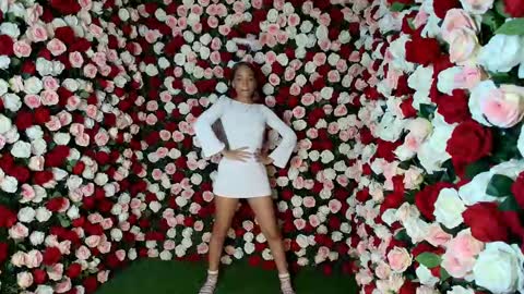 Clara  online show from 9, 12, 2024