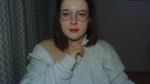 Snapshot of claralovely chatting on 8, 5, 2026 Clara online show from 8, 5, 2026
