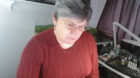 clare nylons online show from 1, 2, 2026
