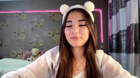 Yuna online show from 30, 11, 2025