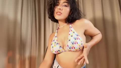 Snapshot of claricerose chatting on 26, 11, 2025 clarise online show from 26, 11, 2025