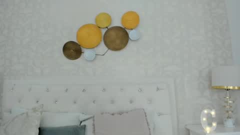 Snapshot of clarisse28 chatting on 18, 12, 2024 Mistress Clarisse online show from 18, 12, 2024