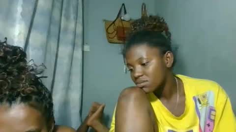 clarisse98 online show from 2, 12, 2025