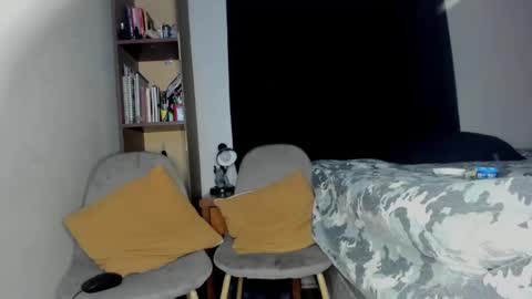 clark_tommy11 online show from 16, 12, 2024