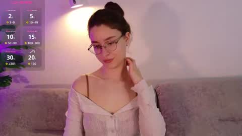 Snapshot of classy____ chatting on 13, 6, 2026 Cassy Classy online show from 13, 6, 2026