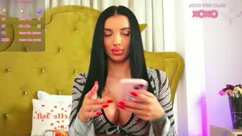 Snapshot of classybarby__ chatting on 30, 9, 2025 Velma online show from 30, 9, 2025