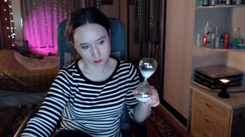 classyinna online show from 8, 1, 2026