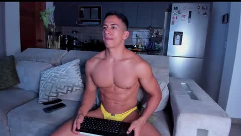 Snapshot of claytonburgues chatting on 10, 3, 2025 claytonburgues online show from 10, 3, 2025