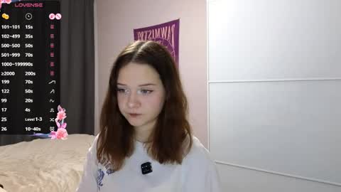clementinaaures online show from 26, 5, 2026