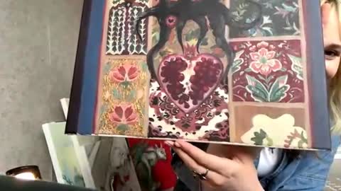 Jenny online show from 5, 10, 2025