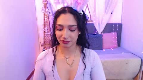 Cleo  online show from 8, 10, 2025