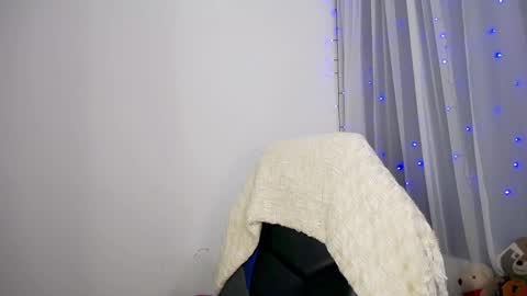  Nicol  online show from 8, 4, 2026