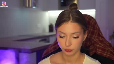 Cleo online show from 15, 2, 2026