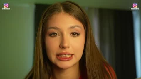 Cleo online show from 10, 4, 2026