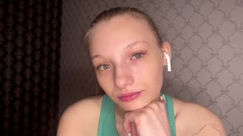 Cleo online show from 8, 3, 2026