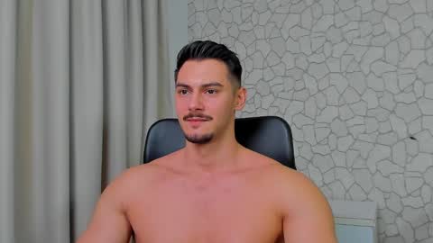 Snapshot of clintmasterss chatting on 1, 2, 2025 ClintMasterss online show from 1, 2, 2025