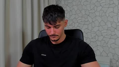 Snapshot of clintmasterss chatting on 4, 2, 2025 ClintMasterss online show from 4, 2, 2025