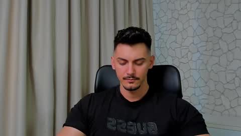 Snapshot of clintmasterss chatting on 25, 2, 2025 ClintMasterss online show from 25, 2, 2025