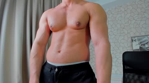 Snapshot of clintmasterss chatting on 28, 2, 2025 ClintMasterss online show from 28, 2, 2025