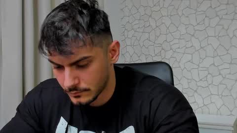 Snapshot of clintmasterss chatting on 3, 3, 2025 ClintMasterss online show from 3, 3, 2025