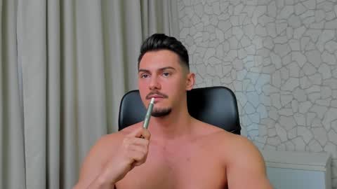 Snapshot of clintmasterss chatting on 8, 3, 2025 ClintMasterss online show from 8, 3, 2025