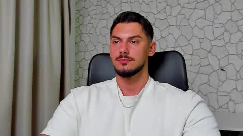 Snapshot of clintmasterss chatting on 13, 9, 2025 ClintMasterss online show from 13, 9, 2025