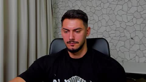 Snapshot of clintmasterss chatting on 4, 10, 2025 ClintMasterss online show from 4, 10, 2025