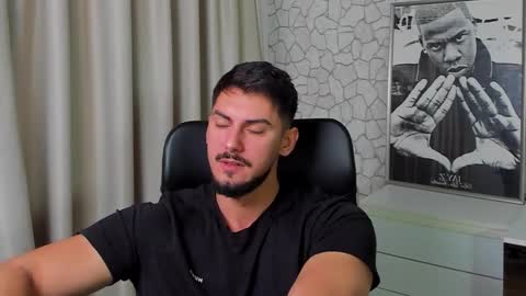 Snapshot of clintmasterss chatting on 29, 10, 2025 ClintMasterss online show from 29, 10, 2025