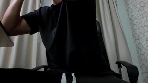 Snapshot of clintmasterss chatting on 30, 10, 2025 ClintMasterss online show from 30, 10, 2025