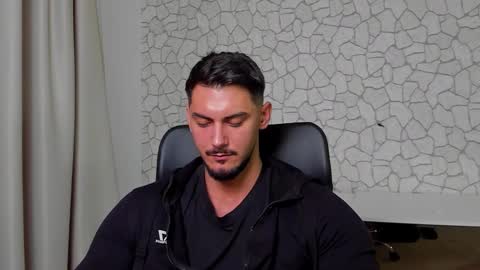 Snapshot of clintmasterss chatting on 12, 11, 2025 ClintMasterss online show from 12, 11, 2025