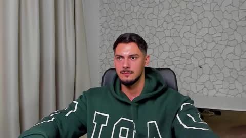 Snapshot of clintmasterss chatting on 13, 11, 2025 ClintMasterss online show from 13, 11, 2025