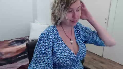 Syl  online show from 17, 2, 2026