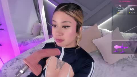 Snapshot of cloe_palmeer chatting on 25, 11, 2025 cloe_palmeer online show from 25, 11, 2025