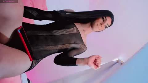 CLOE REMINTON online show from 12, 2, 2025