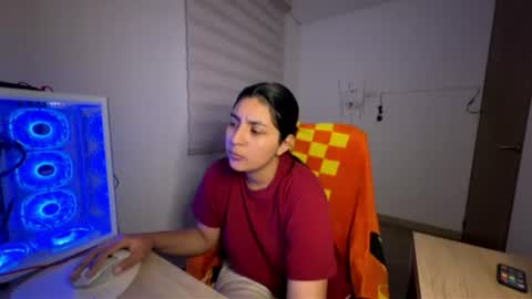 Snapshot of cloe_small08 chatting on 16, 7, 2026 cloe small online show from 16, 7, 2026