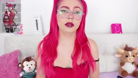 Snapshot of cloee_lovee chatting on 26, 5, 2026 cloee lovee online show from 26, 5, 2026