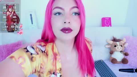 Snapshot of cloee_lovee chatting on 27, 5, 2026 cloee lovee online show from 27, 5, 2026